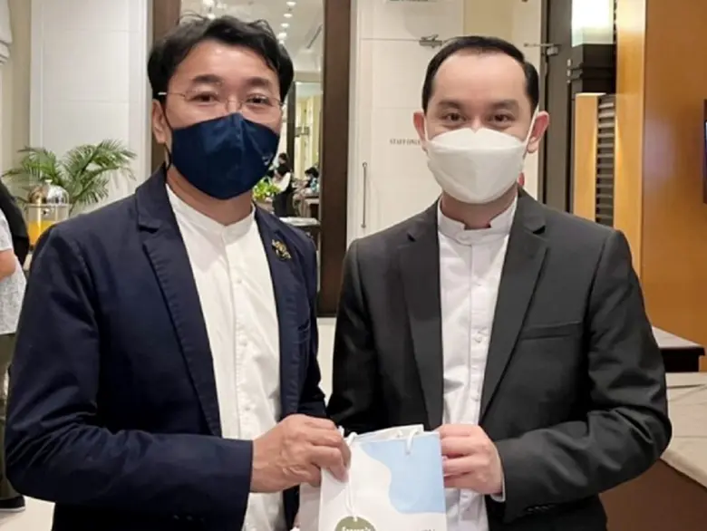 โรงแรมแคนทารี เบย์ ระยอง ให้การต้อนรับ "วัชรพล สารสอน" ผู้อำนวยการททท. ระยอง