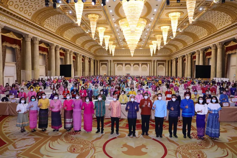 พช.จัดอบรมกองทุนพัฒนาบทบาทสตรี เพิ่มพูนความรู้ สร้างความมั่นคงด้านอาชีพ สู่ความเข้มแข็งในชุมชน