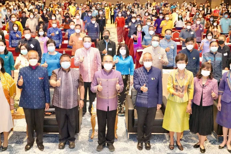 อธิบดี พช. เปิดการประชุมขับเคลื่อน SE การพัฒนากลไกขับเคลื่อนการพัฒนาเศรษฐกิจฐานรากระดับประเทศ