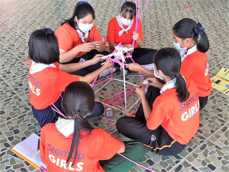 มูลนิธิ EDF จับมือมูลนิธิ StemUp Girls สหรัฐอเมริกา จัดอบรม STEM ศึกษา พัฒนาศักยภาพนักเรียนไทย