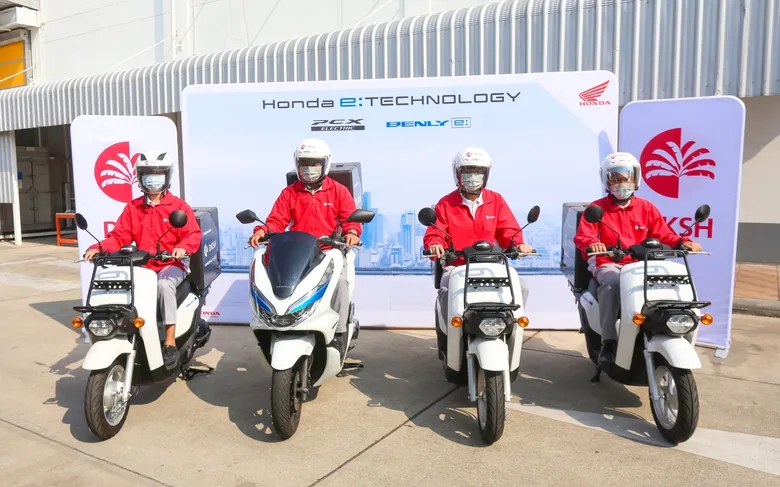 รถจักรยานยนต์ฮอนด้าจับมือ DKSH (Thailand) ต่อยอดการพัฒนา EV Ecosystem ทดลองขนส่งสินค้าด้วย PCX Electric และ Benly-e เริ่มไตรมาสแรกปีนี้
