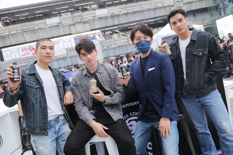 เมเจอร์ ซีนีเพล็กซ์ กรุ้ป จับมือ บอส คอฟฟี่ เจาะกลุ่มลูกค้าคนรุ่นใหม่  จัดงาน "Cinema In The City : The City Backyard" เปิดโรงภาพยนตร์กลางแจ้งใจกลางเมืองเอาใจสายคาเฟ่สุดฮิป