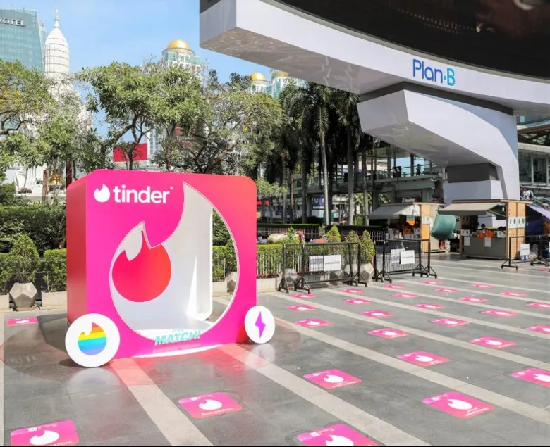 วาเลนไทน์นี้ ชวนมาปักหมุดหยุดที่เซ็นทรัล! ในแคมเปญ "LOVE destiNATION : Eat Play Love" ที่ศูนย์การค้าเซ็นทรัลทุกสาขา ตลอดเดือนกุมภาพันธ์นี้
