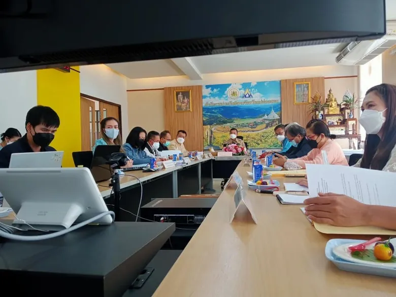 สำนักงานพัฒนาฝีมือแรงงานแม่ฮ่องสอน จัดประชุมคณะทำงานจัดทำแผนพัฒนากำลังคนจังหวัดแม่ฮ่องสอน ในรูปแบบวิดีทัศน์ทางไกล (zoom meeting)