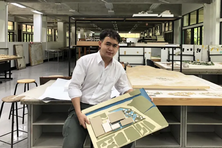 ส่องไอเดียสุดต๊าช "Up-Cycling Design" ที่แปลง "ขยะพลาสติก(ไร้คราบน้ำมันปนเปื้อน)" สู่ "จุดพักสายตรวจ" สไตล์โมเดิร์น แลนด์มาร์คใหม่ใจกลางชุมชนบ้านอำเภอ เมืองพัทยา