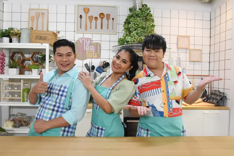 จานเด็ด โดน! พาส่องร้านดัง Crispy Pork By แม่พลอย พร้อมชิมร้านเด็ด ก๋วยเตี๋ยวเนื้อช่อง 7 อร่อยเลื่องชื่อกว่า 20 ปี