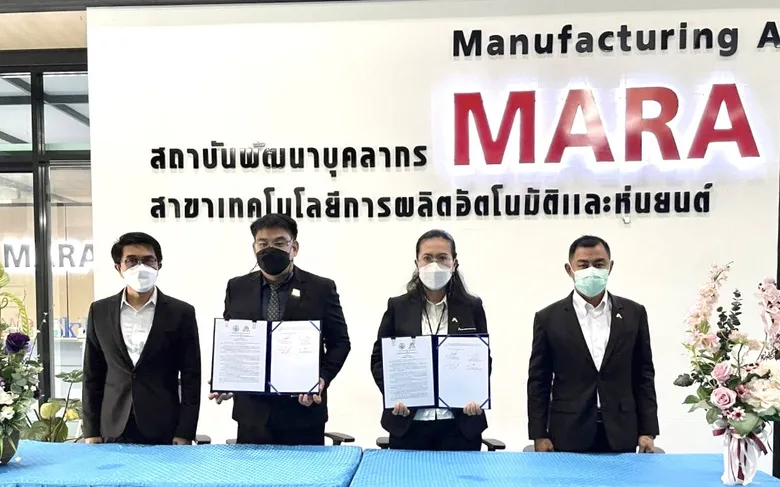 รมว.สุชาติ มอบกรมพัฒนาฝีมือแรงงาน สานต่อความร่วมมือ สถาบันการศึกษา Upskill Reskill นักศึกษาอาชีวะรองรับเทคโนโลยีการผลิตอัตโนมัติและหุ่นยนต์