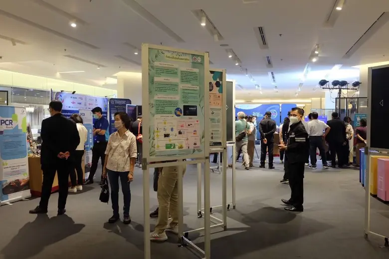 "From Pieces to Business" เปลี่ยนขยะพลาสติกเป็น Business Model