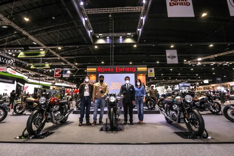 รอยัล เอ็นฟีลด์ เปิดตัวรถจักรยานยนต์รุ่นยอดนิยม Interceptor 650, Continental GT 650 และ Himalayan สีใหม่ ในงานบางกอก อินเตอร์เนชั่นแนล มอเตอร์โชว์ 2022