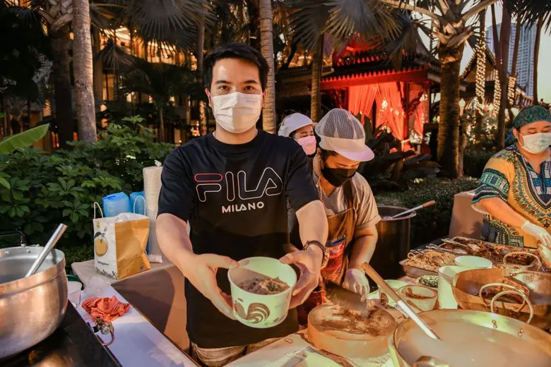 เพลิดเพลินไปกับงานออกร้านอาหารสไตล์สตรีทฟู้ดมาร์เก็ต "ร้านดัง รสเด็ด @ศาลาทิพย์" ครั้งที่ 4  (RDRD Street Food Market @Salathip) โรงแรมแชงกรี-ลา กรุงเทพฯ