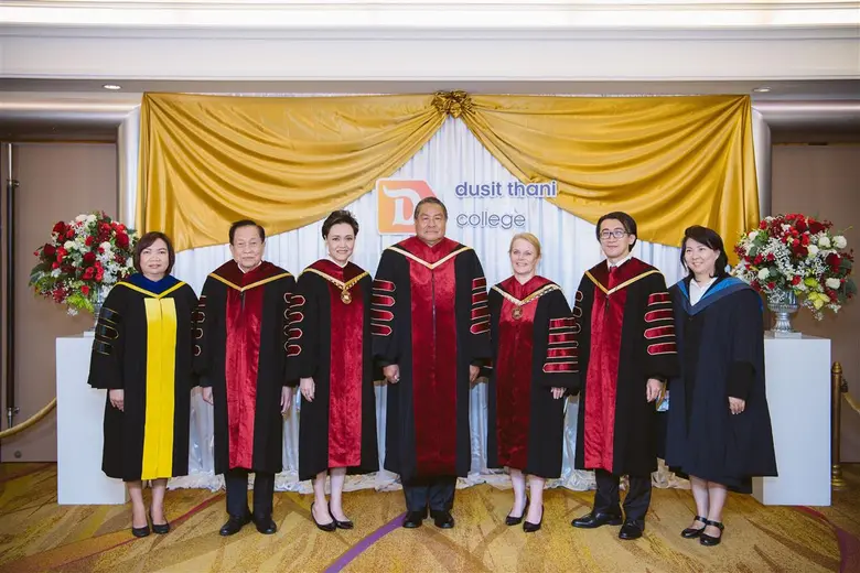 "วันแห่งความภาคภูมิใจ" บัณฑิตวิทยาลัยดุสิตธานี เข้าพิธีประสาทปริญญาบัตร ที่โรงแรมดุสิต ปริ๊นเซส ศรีนครินทร์ กรุงเทพฯ