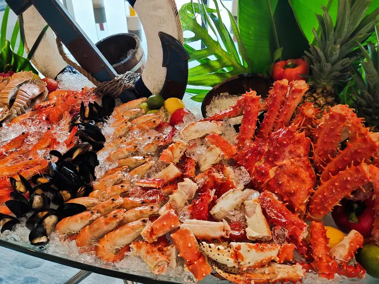 ร่วมฉลองเทศกาลสงกรานต์อย่างมีสไตล์ ที่ โรงแรมอวานี พลัส ริเวอร์ไซด์ กรุงเทพฯ