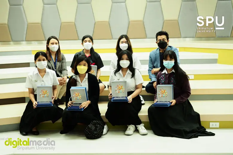 ผ่านไปเป็นที่เรียบร้อย สำหรับเวทีกิจกรรมด...