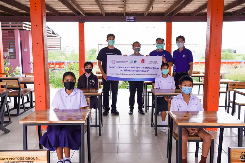 กลุ่มสยามกลการ ฉลองครบรอบ 70 ปี เดินหน้าสร้างรอยยิ้ม 'โรงเรียนวัดโคกเพลาะ - โรงเรียนวัดบ้านงิ้ว' ในโปรเจ็คส์ "โต๊ะเติมฝัน ปันรักให้น้อง"