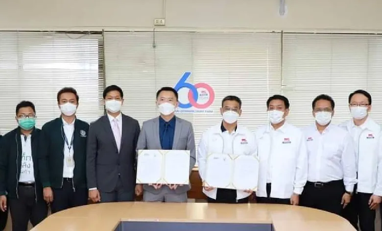 "มนัญญา" หนุน อ.ส.ค. เพิ่มช่องทางตลาดนมไทย-เดนมาร์ค ผ่านแพลตฟอร์ม "เกษตรผลิต พาณิชย์ตลาด"ดันยอดขายในและตปท.