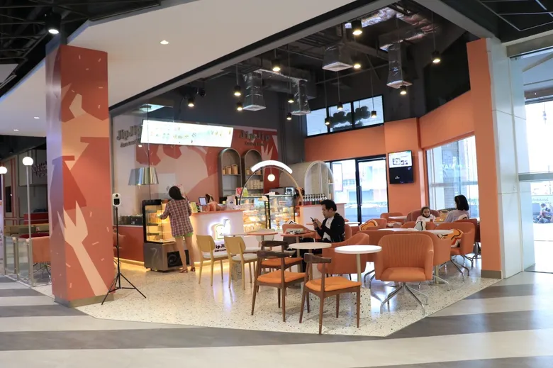 Update ร้านเปิดใหม่ที่เอ็ม บี เค เซ็นเตอร์ รวบรวมร้านอาหารถูกใจสายกินฟินได้ตั้งแต่กลางวันยันกลางคืน ช้อปจุใจกับร้านเด็ดแบรนด์ดัง