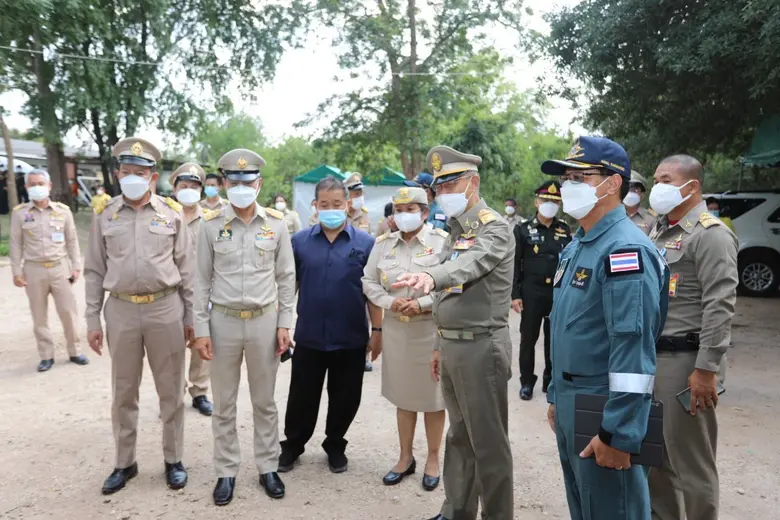 พลอากาศเอก ชลิต พุกผาสุข องคมนตรี ประธานก...