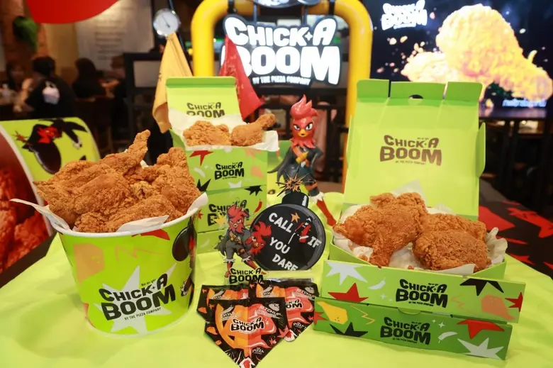 ชิค-อะ-บูม บุกเต็มตัวสู่สังเวียนไก่ทอด เปิดตัว 'ชิค-อะ-บูม บิ๊กชิค'  ไก่กรอบแป้งคราฟต์ อร่อยเข้าเนื้อ ท้าลองความกรอบสะท้านวงการ พร้อมแล้วที่ เดอะ พิซซ่า คอมปะนี ทุกสาขาทั่วประเทศ