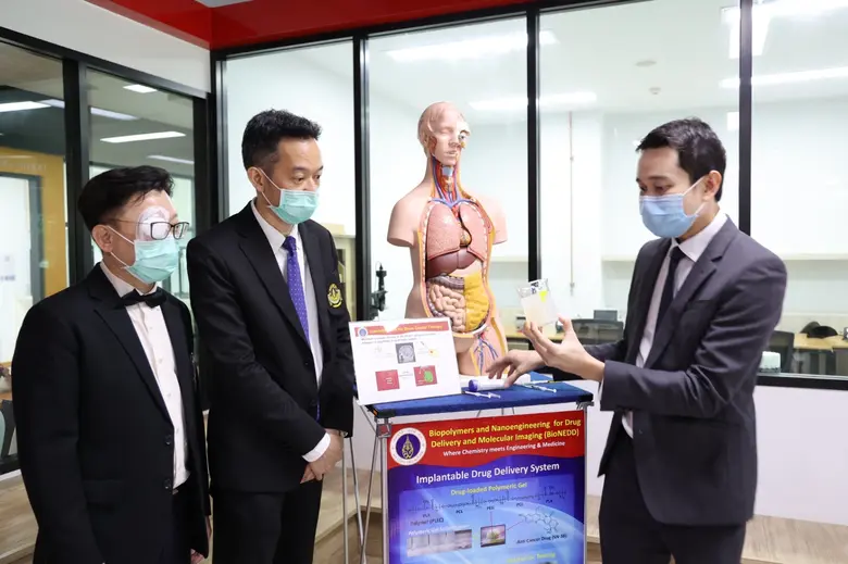 วิศวะมหิดล - แพทยศาสตร์ฯ รามา เผยความสำเร็จเฟสที่ 1 พิชิตมะเร็งวิธีใหม่  'ระบบส่งยาฉีดรักษามะเร็งสมองจากเจลชีวพอลิเมอร์' เพื่อคนไทยและมนุษยชาติ