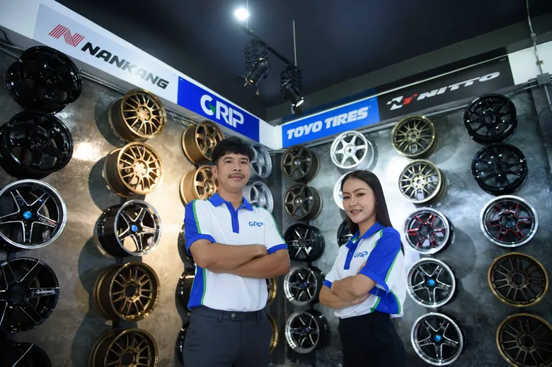 GRIP รุกหนักขยายสาขาเจาะหัวเมืองใหญ่อย่างต่อเนื่อง เปิดสาขาใหม่ GRIP แชมป์ เรซซิ่ง จ.เพชรบูรณ์ ลุยเจาะตลาดเมืองท่องเที่ยว พร้อมดันโปรโมชั่น อย่างต่อเนื่อง