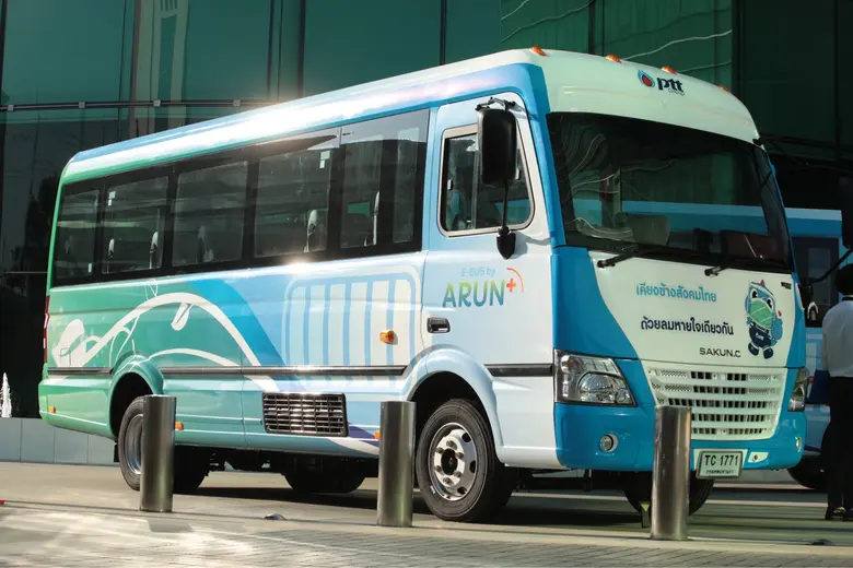 ARUN PLUS ผนึกกำลัง PTT Digital เสริมทัพประสิทธิภาพการบริหารจัดการรถโดยสารไฟฟ้า E-Bus