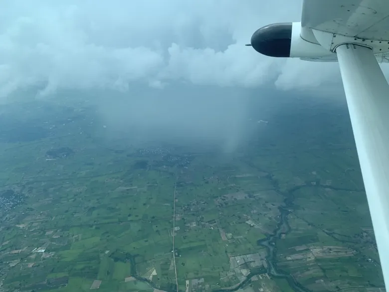 ฝนหลวงฯ สั่งศูนย์ปฏิบัติการฯ ภาคเหนือตอนล่าง บินสำรวจพื้นที่การเกษตร จ.อุตรดิตถ์ เตรียมวางแผนทาฝนช่วยเหลือและเติมน้ำเขื่อนที่มีน้ำน้อยกว่าเกณฑ์