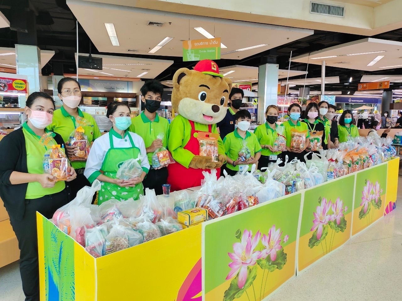 กลุ่มบีเจซี บิ๊กซี จัดกิจกรรมภายใน ทำบุญต...