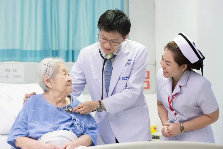 "ยันฮี" ตั้งรับแรงปะทะ "สังคมผู้สูงวัย" ชูศักยภาพ "ศูนย์ดูแลผู้สูงอายุยันฮี" แบบองค์รวม ใส่ใจดุจญาติมิตร อุ่นใจใกล้ชิดแพทย์ ด้วยประสบการณ์กว่า 20 ปี