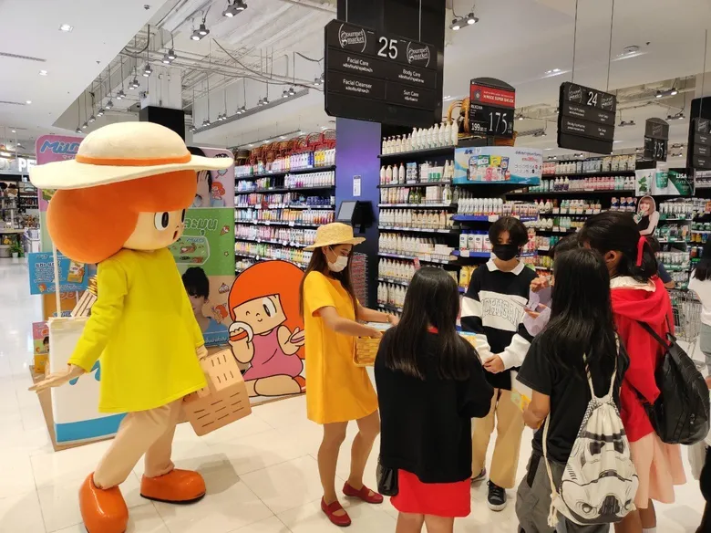 กระดาษเช็คหน้า "มายด์" จัดกิจกรรม Sampling Troop ยกขบวน "น้องมะม่วง" ออกแจกความสดใส แนะนำผลิตภัณฑ์ พร้อมสินค้าทดลองใช้ 40 แห่งทั่วกรุงเทพ