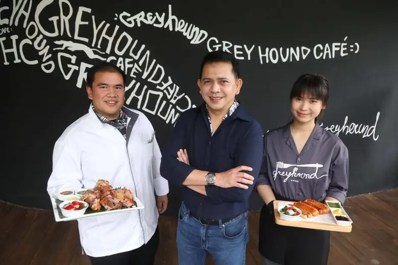 จับอินไซด์ผู้บริโภค Greyhound Cafe (เกรฮา...