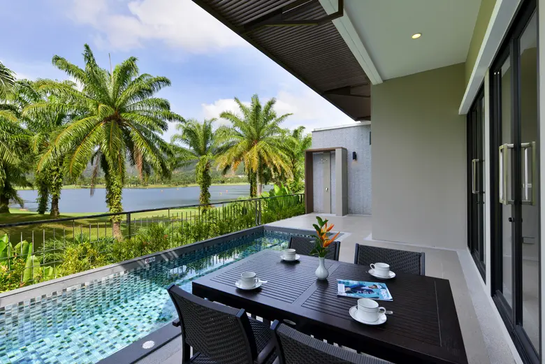พักผ่อนที่ ทินิดี กอล์ฟ รีสอร์ท ภูเก็ต กั...