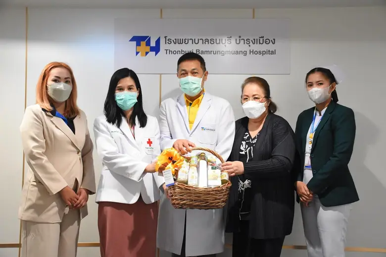 แพทย์หญิงเกศรินทร์ ถานะภิรมย์ แพทย์อายุรกรรมทั่วไปร...
