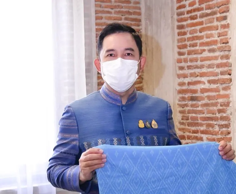 วธ. เผยยอดสั่งซื้อผ้าไทย งาน "ภูษาศิลป์ จากท้องถิ่นสู่สากล" ทะลุเป้า 463 ล้านบาท ผู้ประกอบการพอใจการจัดงานเตรียมเดินหน้าลุยงานจับคู่เจรจา Business Matching