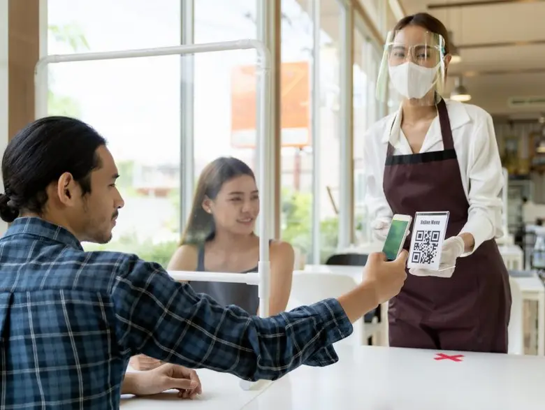 ใช้จ่ายด้วยบัตรเครดิต…ทางเลือกช่วยให้ห่างไกล Covid-19