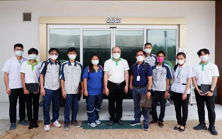 คุณพันธุ์สิทธิ์ ขลิบทอง กรรมการผู้จัดการ ...