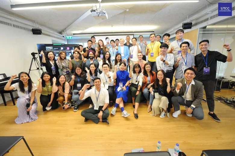 ขอแสดงความยินดีกับ ผู้สำเร็จการศึกษา "HARBOUR.SPACE@UTCC"