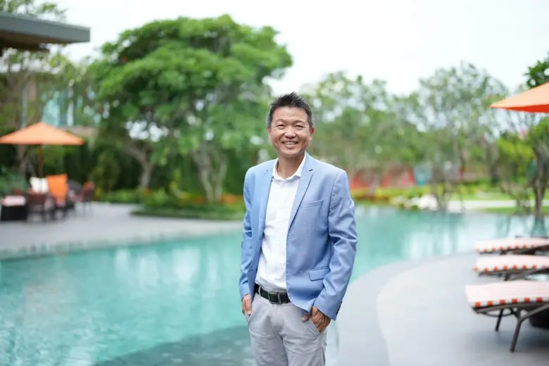 นายอาณัติ กิตติกุลเมธี รองกรรมการผู้จัดกา...