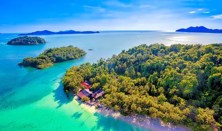 Absolute Hotel Services group is set to e...