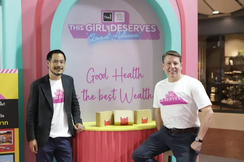 นายกวิน ตั้งอุทัยศักดิ์ (ซ้าย) Managing Director Th...