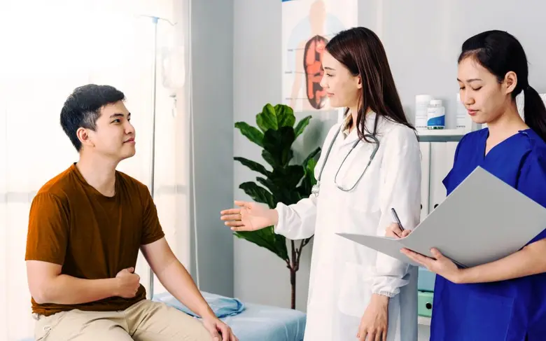 FWD ประกันชีวิต ออกประกันสุขภาพออนไลน์ใหม่ "Easy E-Health อีซี่ อีเฮลท์" เหมาจ่ายตามจริง รักษาตามใจ พร้อมส่วนลดเบี้ยฯปีต่อ 10% หากไม่มีเคลม