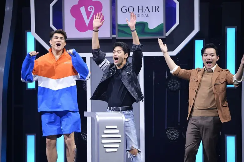 อองตวน - ปาล์ม มั่นใจพร้อมจับเสียงร้อง ก่อนมึนตึ๊บเจอโจทย์สุดหินกลางรายการ "Sing or Sync นักร้องเสียงจริง"