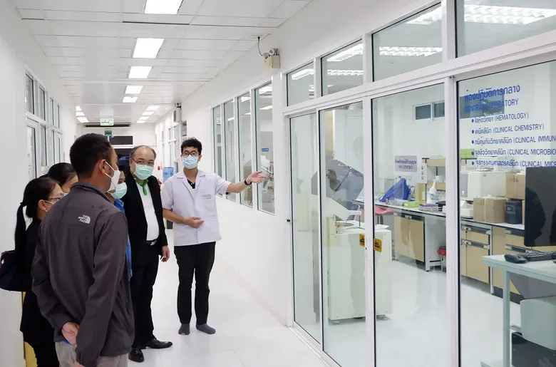 รพ.ซีเมด ลีฟวิ่งแคร์ รับการเยี่ยมชมห้องปฏิบัติการทางการแพทย์ (Lab) จาก บจก.อุตสาหกรรมโคราช