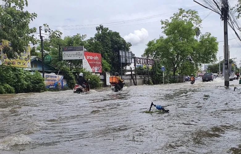 LPP ร่วมกับวิทยาลัยการอาชีวศึกษาปทุมธานี และไทยฮอนด้า จัดซ่อมแซมรถจักรยานยนต์ฟรี ช่วยเหลือชาวรังสิตที่ประสบภัยรถลุยน้ำท่วม 10-11 ก.ย.นี้