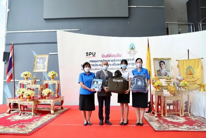 ม.ศรีปทุม ต้อนรับ คณะกรรมการฝ่ายการสังคมสงเคราะห์ มูลนิธิราชประชานุเคราะห์ฯ ตรวจเยี่ยมนักศึกษาทุนพระราชทานฯ