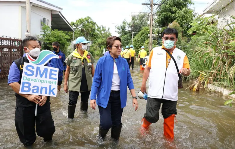 SME D Bank ออกมาตรการด่วน! ช่วยเอสเอ็มอีประสบภัย 'พายุโนรู' พักชำระหนี้เงินต้น 6 เดือน คู่เติมทุนฟื้นกิจการไม่ต้องจ่ายต้น 24 เดือน