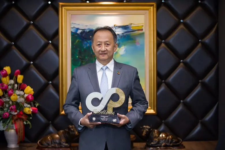คุณวิเศษ วิศิษฏ์วิญญู กรรมการผู้จัดการ บร...
