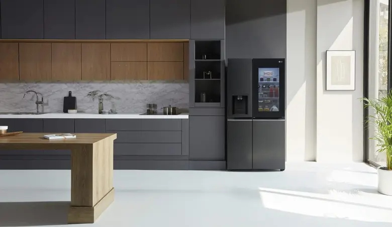 แอลจี ส่งโปรสุดคุ้ม 'Happy Coolgether ซื้อ 1 ได้ถึง 2' เพียงซื้อตู้เย็น LG Instaview หรือ LG Door-In-Door รับฟรี! ตู้เย็น 1 ประตู ประหยัดไฟเบอร์ 5 ระดับ 3 ดาว