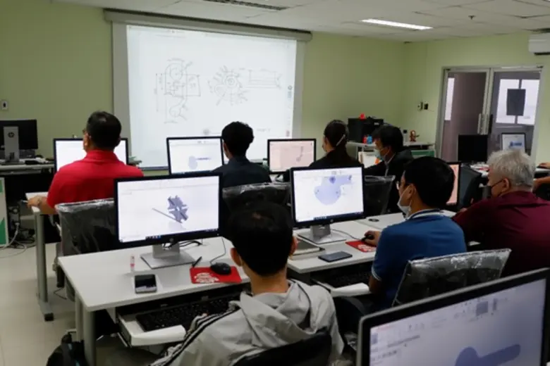 สถาบันพัฒนาบุคลากรในอุตสาหกรรมยานยนต์และช...