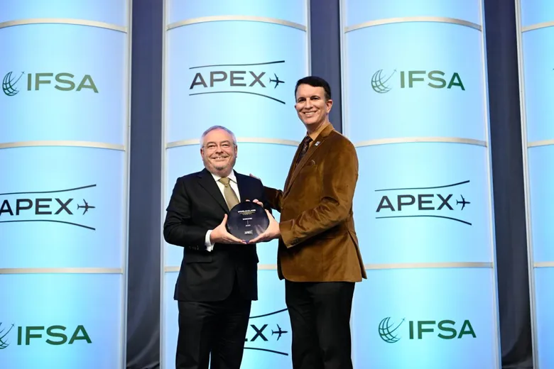 เอมิเรตส์คว้า 5 รางวัลระดับโลกจากเวที ULTRA และ APEX 2022-23