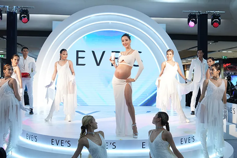 "ไอซ์ อภิษฎา" ท้องรับทรัพย์ แบบเต็มคาราเบล! คว้าพรีเซ็นเตอร์ "EVE'S OIL" บอดี้ออยล์เจลลดรอยแตกลาย